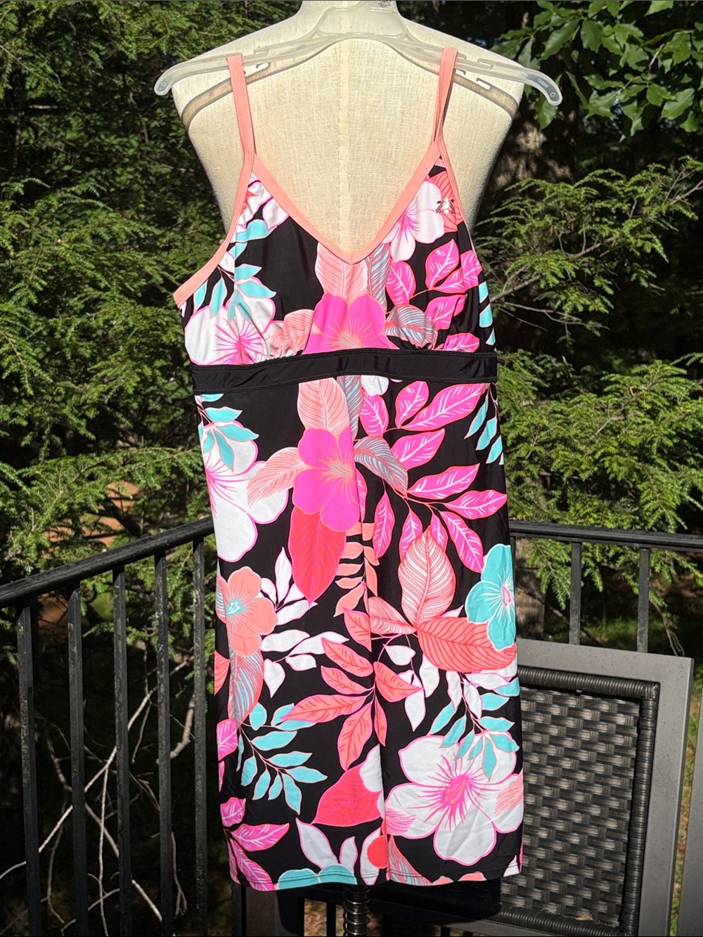 ZeroXposur Black Tropical Floral swim Dress with Pink floral accents sz L